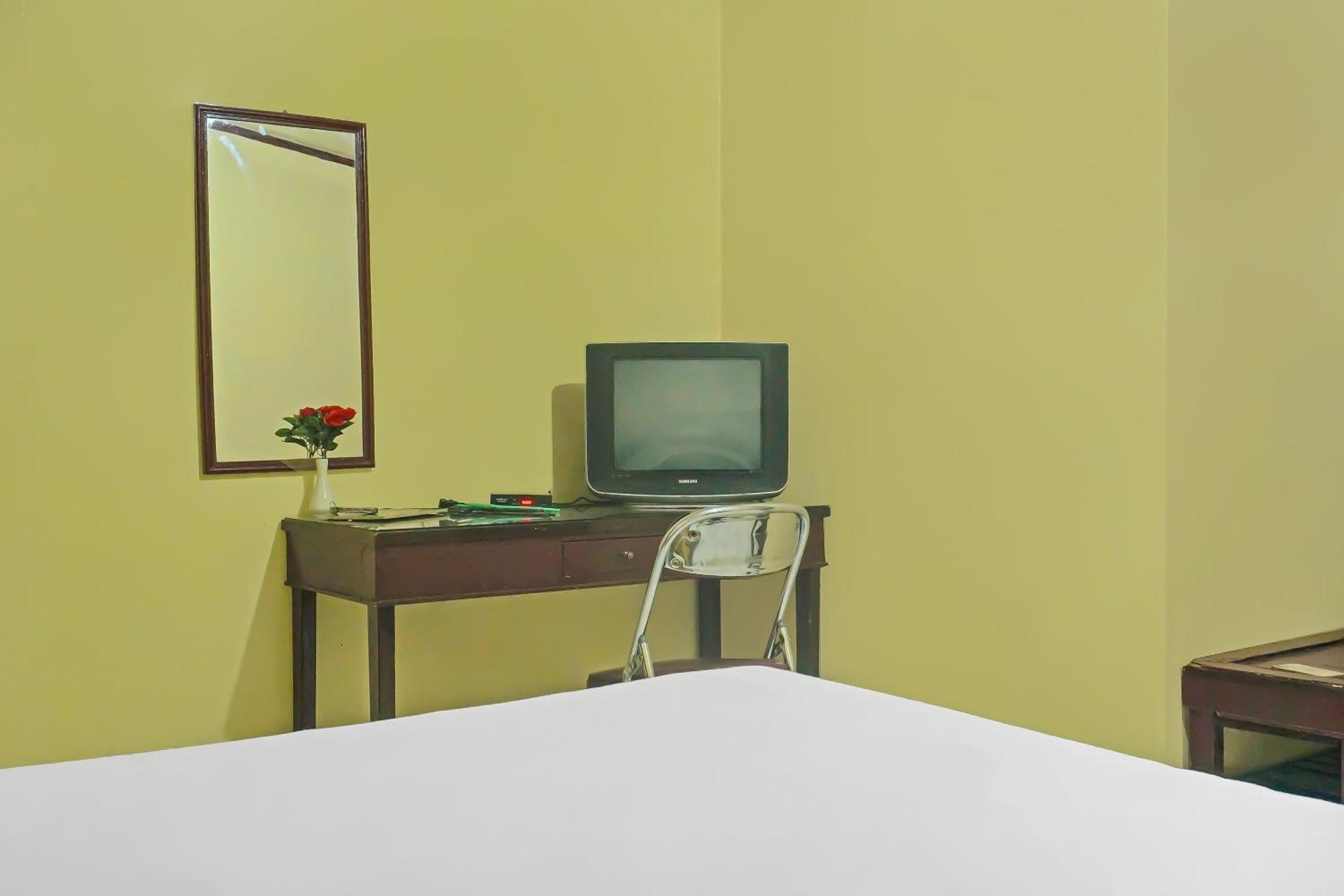 Отель Spot On 92466 Adam Kost Syariahnearwisata Jembatan Barito Банджармасин Экстерьер фото